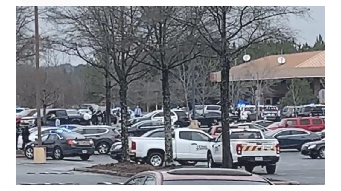 Cobb County Walmart Shooting Police Presence Reported Alive