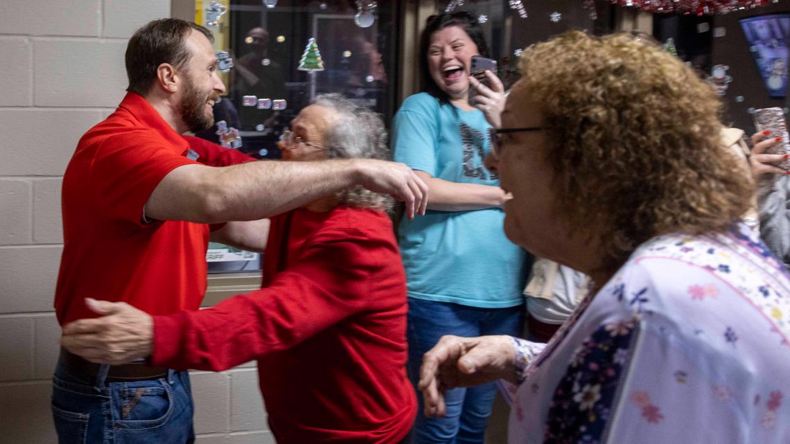 Georgia Man Freed Exonerated After 25 Years In Prison With Help From