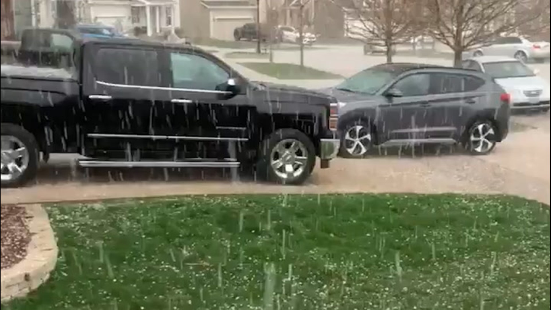 Some heavy hail hit Elgin, Illinois, on April 8, spelling doom for those who don't have the luxury of covered parking.
