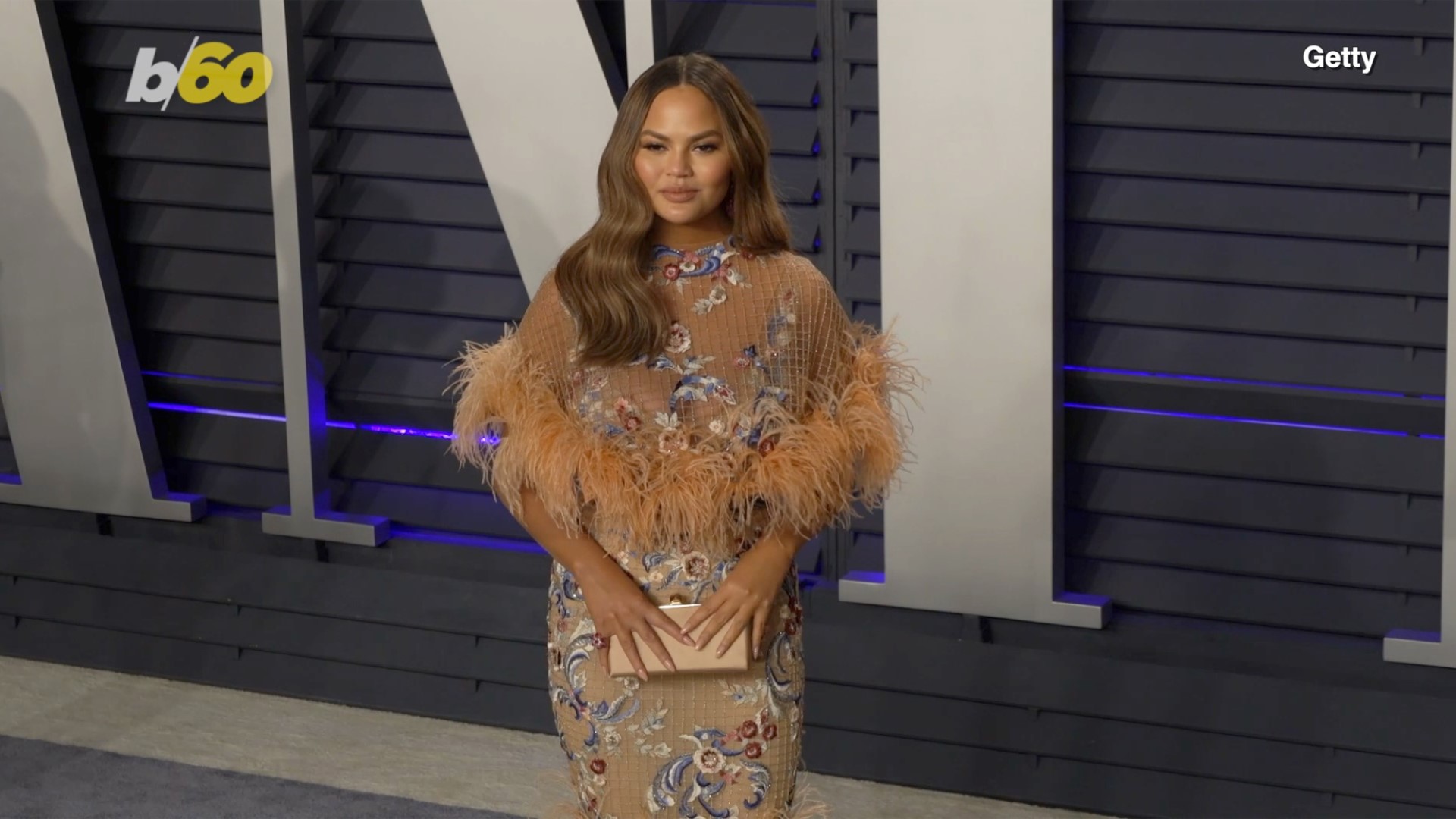 Supermodel Chrissy Teigen posted a video of her getting Botox in her armpits to stop sweating! Buzz60's Lenneia Batiste has more on how it works.
