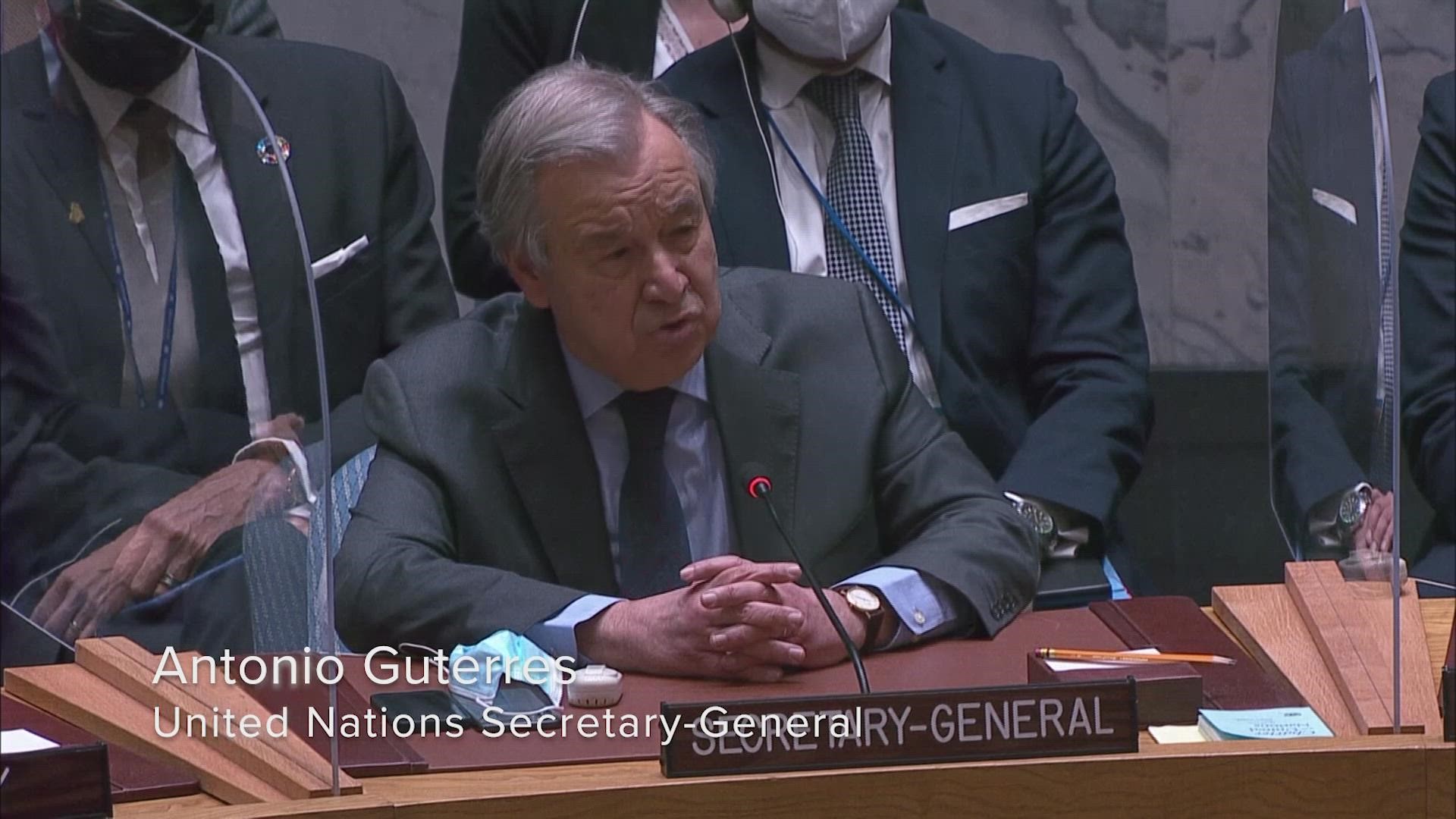 U.N. Secretary-General Antonio Guterres urged Russian president Putin to avoid a military conflict in Ukraine. Putin announced military operations minutes later.