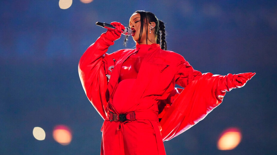 Rewatch Rihanna's Super Bowl Halftime Show Here - CNET