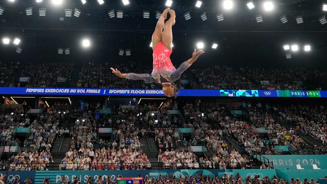 Simone Biles' routine in floor finals earns her another medal