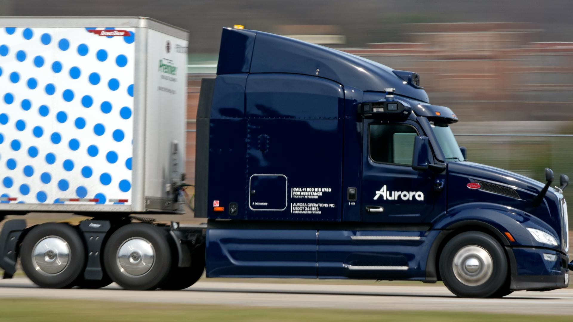 Selfdriving semitrucks will hit US roadways in late 2024