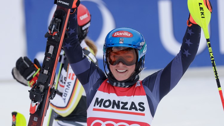 Mikaela Shiffrin wins slalom, moves within 1 win of World Cup record