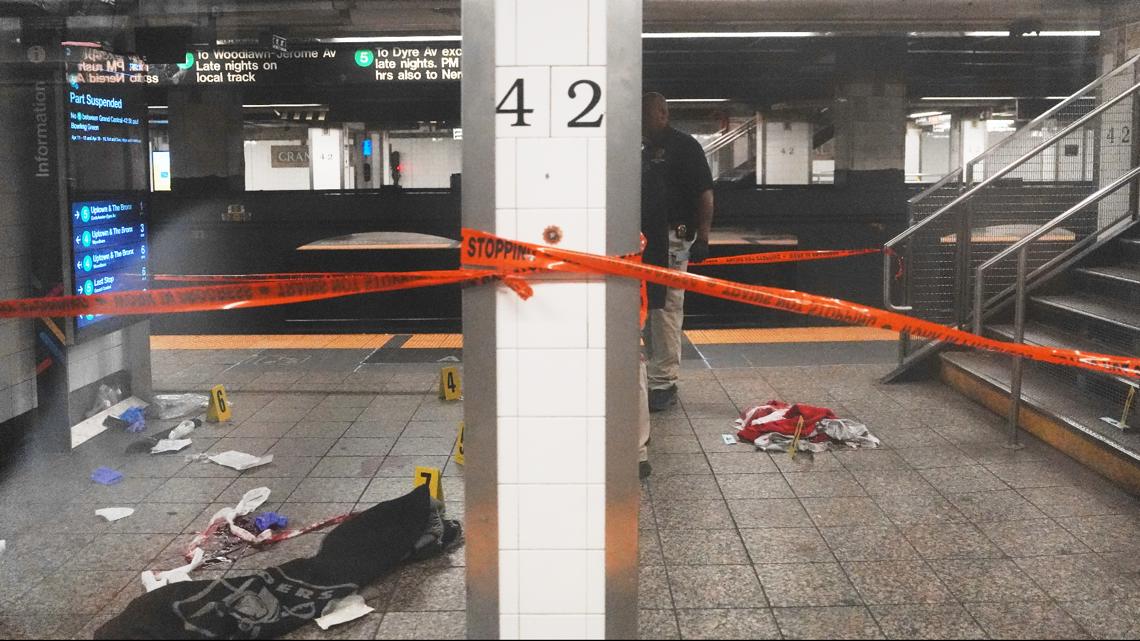 Police shoot, kill knife-wielding man after three stabbed at NYC subway ...