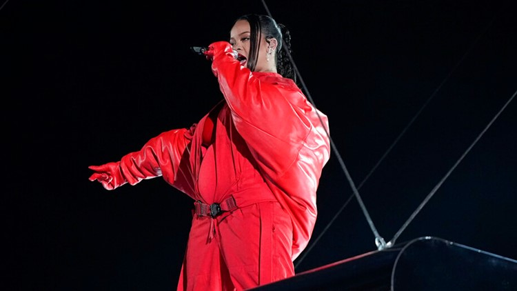 Rewatch Rihanna's Super Bowl Halftime Show Here - CNET