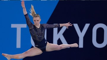 What Simone Biles told her all-around replacement before the final