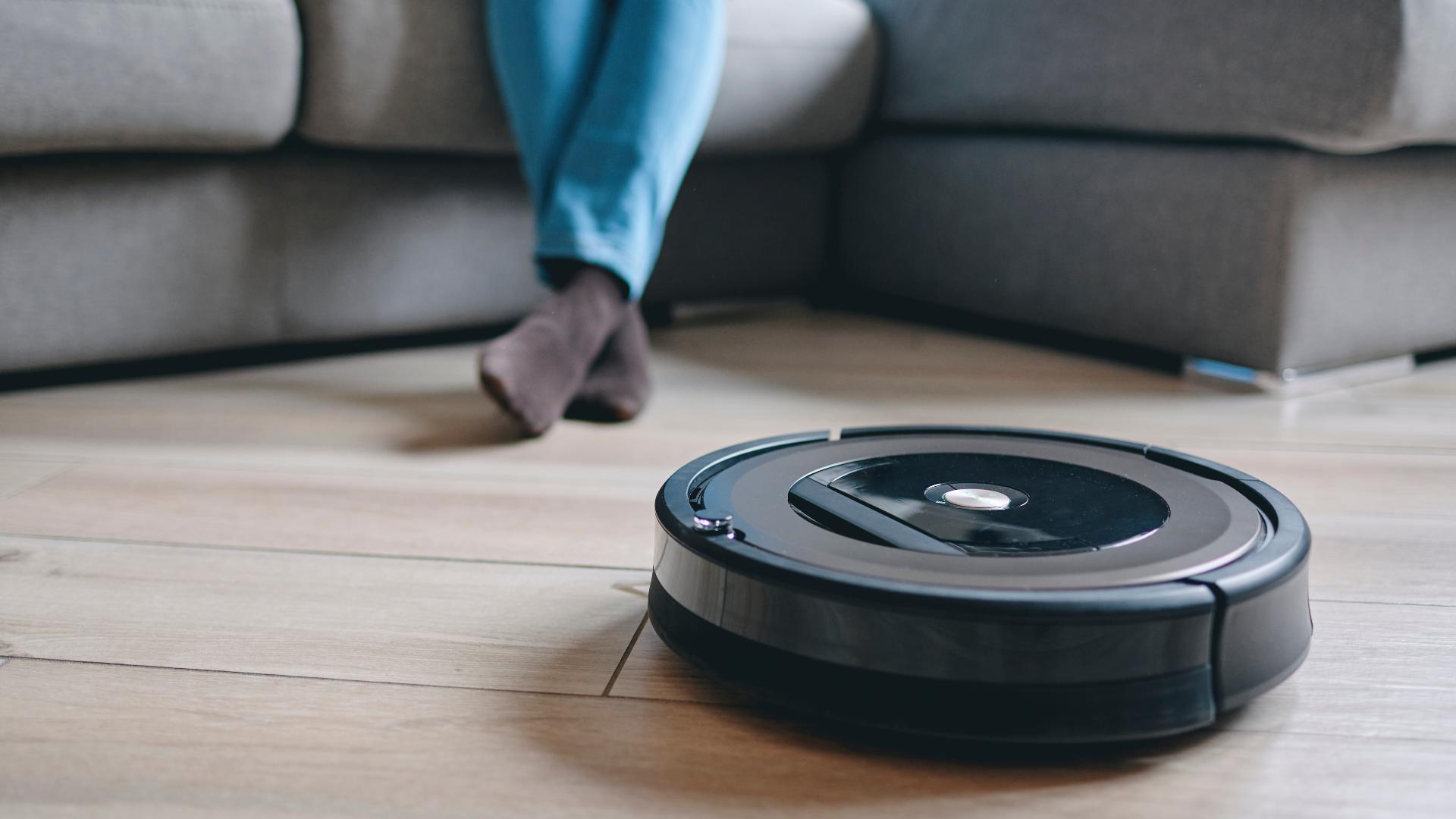 New FCC rule bans foreign-made robot devices, including robot vacuum  cleaners | 11alive.com