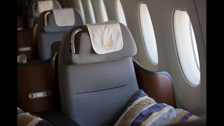 Lufthansa Shows Off New Airbus A350 At Vancouver International 11alive Com