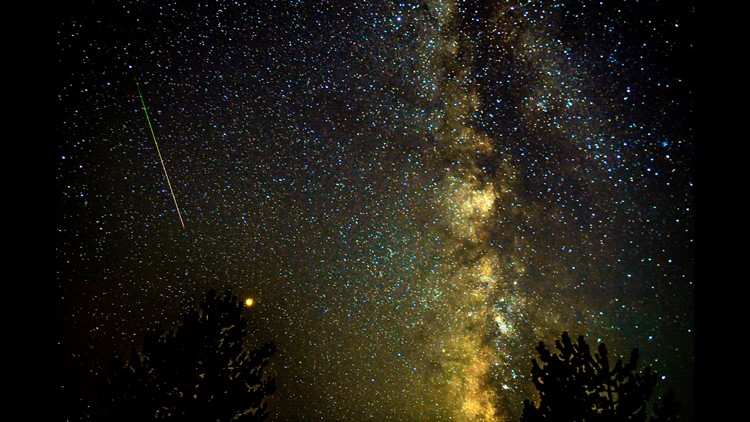 Stunning Photos Of The Id Meteor Shower Show Streaks Across Stunning Photos Of The Id Meteor Shower Show Streaks Across Night Sky