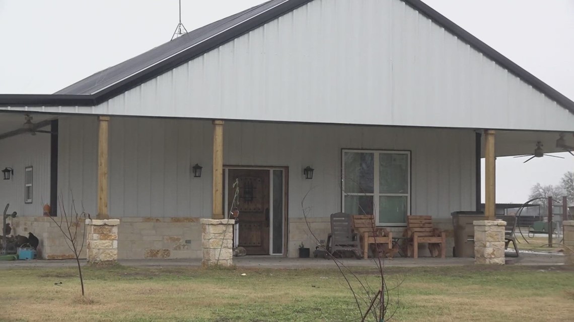 Family in Lott facing home loss after trusting a local contractor - Vimarsana News