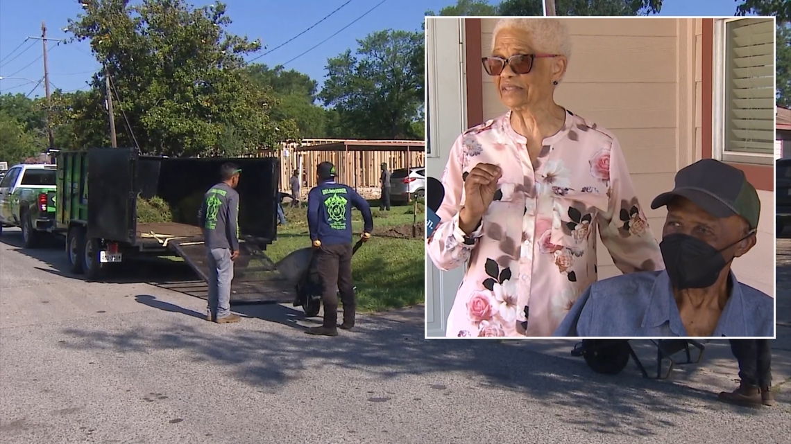 Elderly Texas couple gifted with lawn care for a year - Vimarsana News