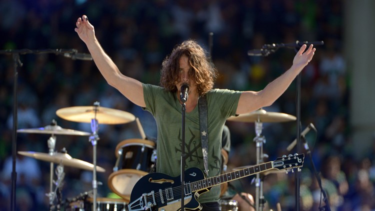 Condolences pour in for late Seattle rocker Chris Cornell