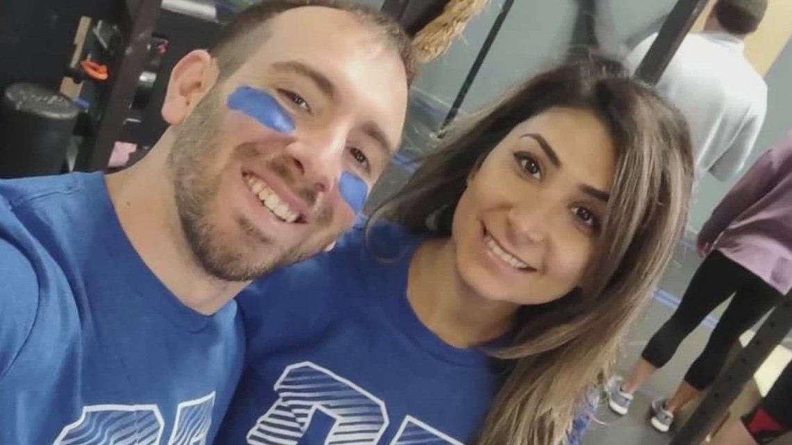 Phoenix coach dies saving wife from rip current in Puerto Rico - Vimarsana News