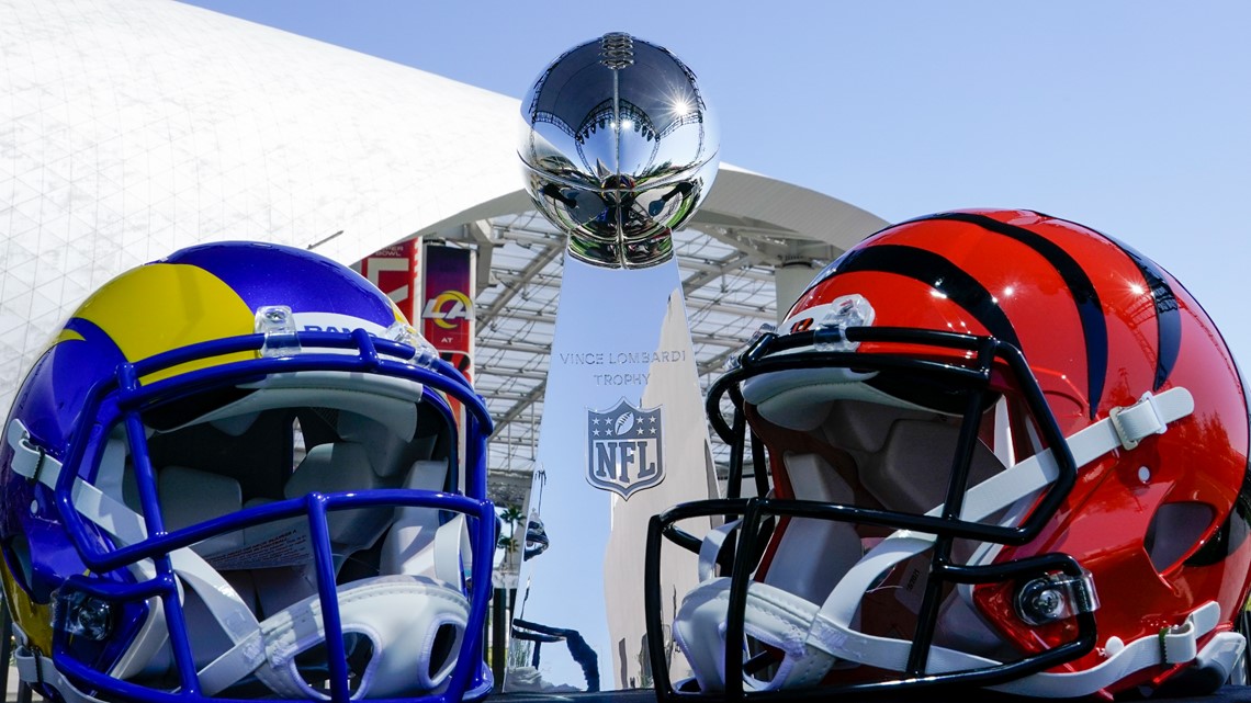 Los Angeles Rams linebacker Von Miller (40) holds up the Lombardi