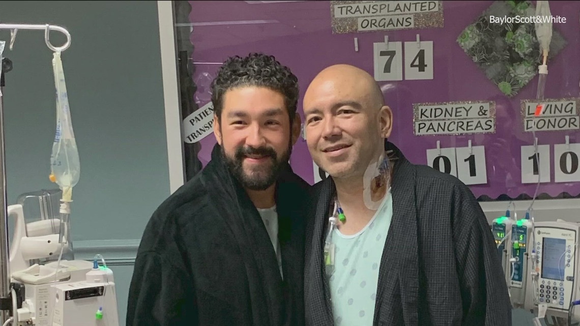 Austin man donates kidney to brother, saving his life - Vimarsana News