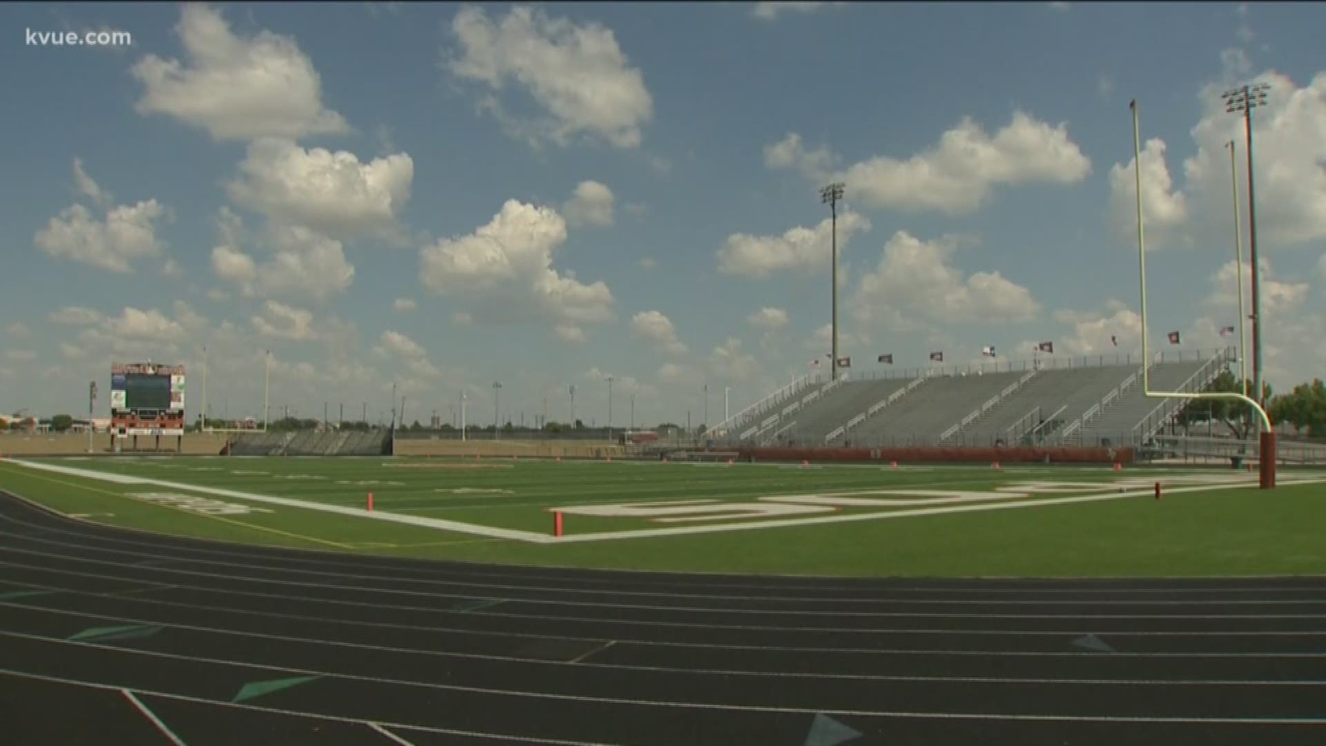 Hutto is taking on El Paso's Del Valley High School and the community is letting them know they are El Paso strong.