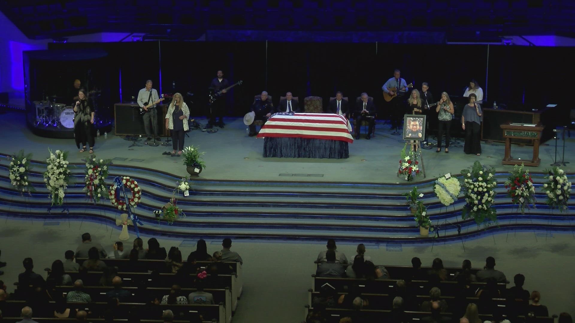 Smith County sheriff delivers speech to honor fallen Deputy Bustos at funeral service