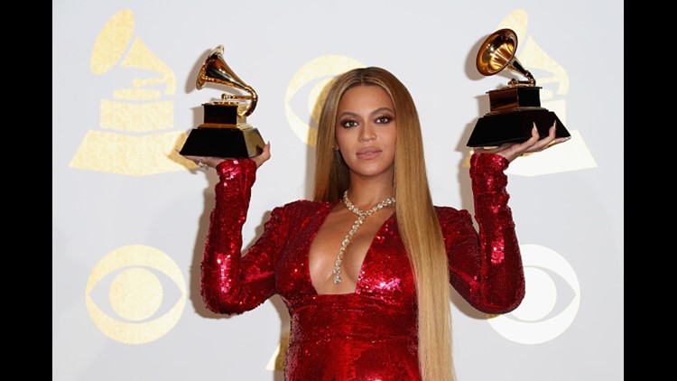 Beyoncé Posts Picture Of Twins Sir Carter And Rumi The Internet Explodes 