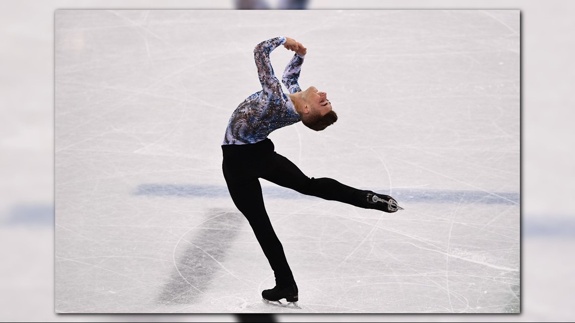 Adam Rippon Dazzles With Olympics Figure Skating Performance Wardrobe On Ice 11alive Com