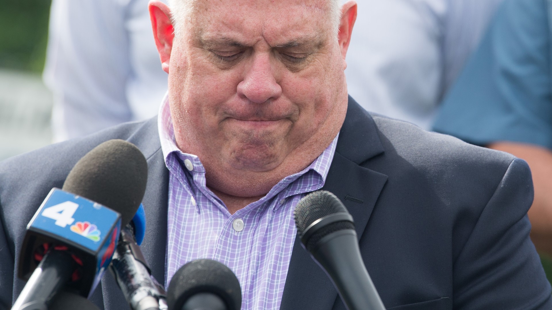 Capital Gazette shooter barricaded door in 'targeted attack' at ...