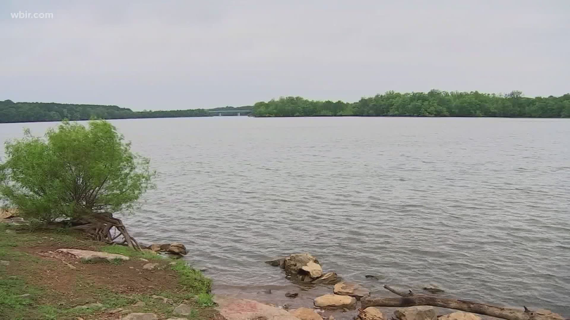 Authorities have recovered remains after a weekend plane crash into a Smyrna area lake.