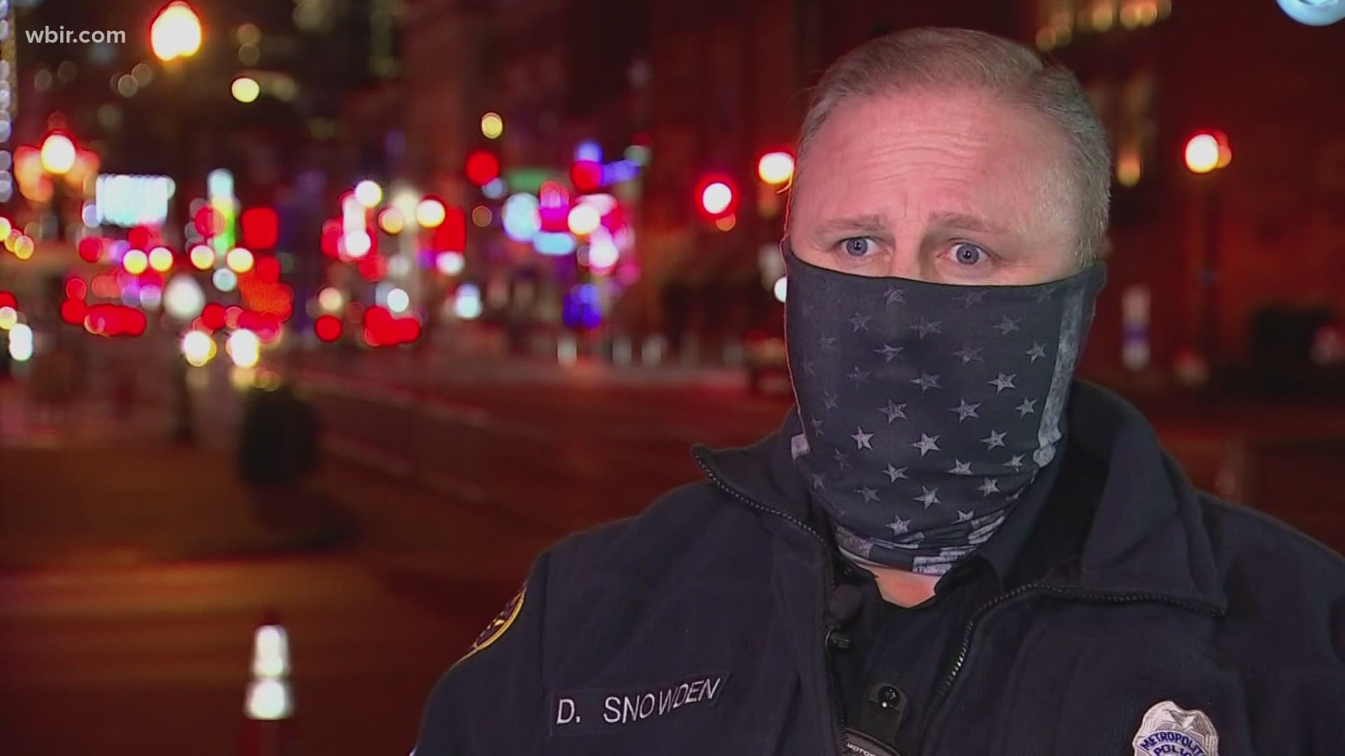 a seventh police officer is being hailed a hero for helping save lives ahead of the nashville christmas day bombing.