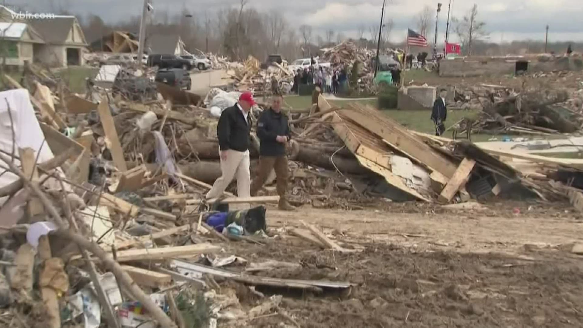 Braves Help With Nashville Tennessee Tornado Relief Efforts