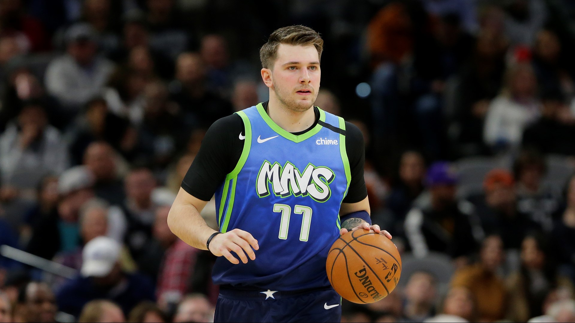 luka doncic sneakers tonight