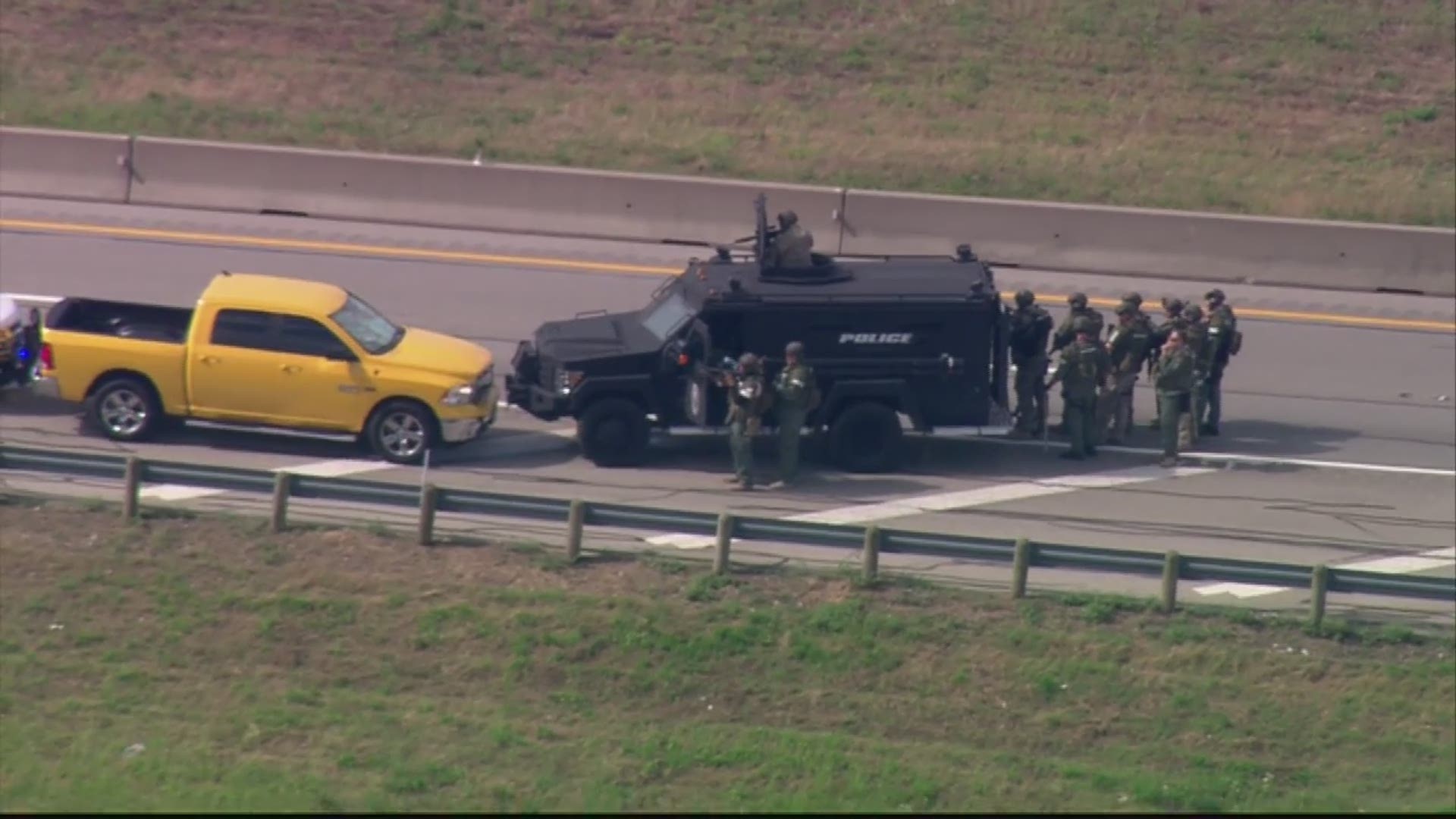 Naked suspect arrested after SWAT standoff on Highway 80 | 11alive.com