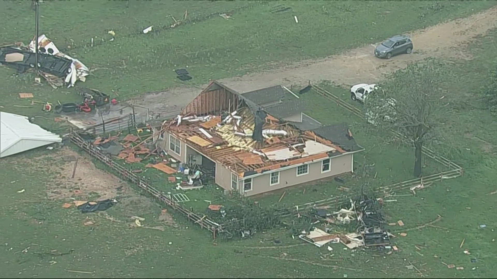 ‘Huddled up and prayed’ | Severe storms spawn tornadoes in northern ...