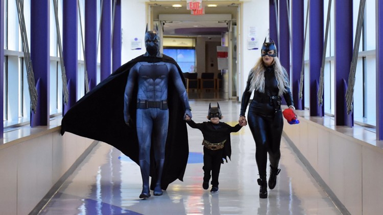 Family of 3-year-old cancer patient wears superhero costumes to every chemo