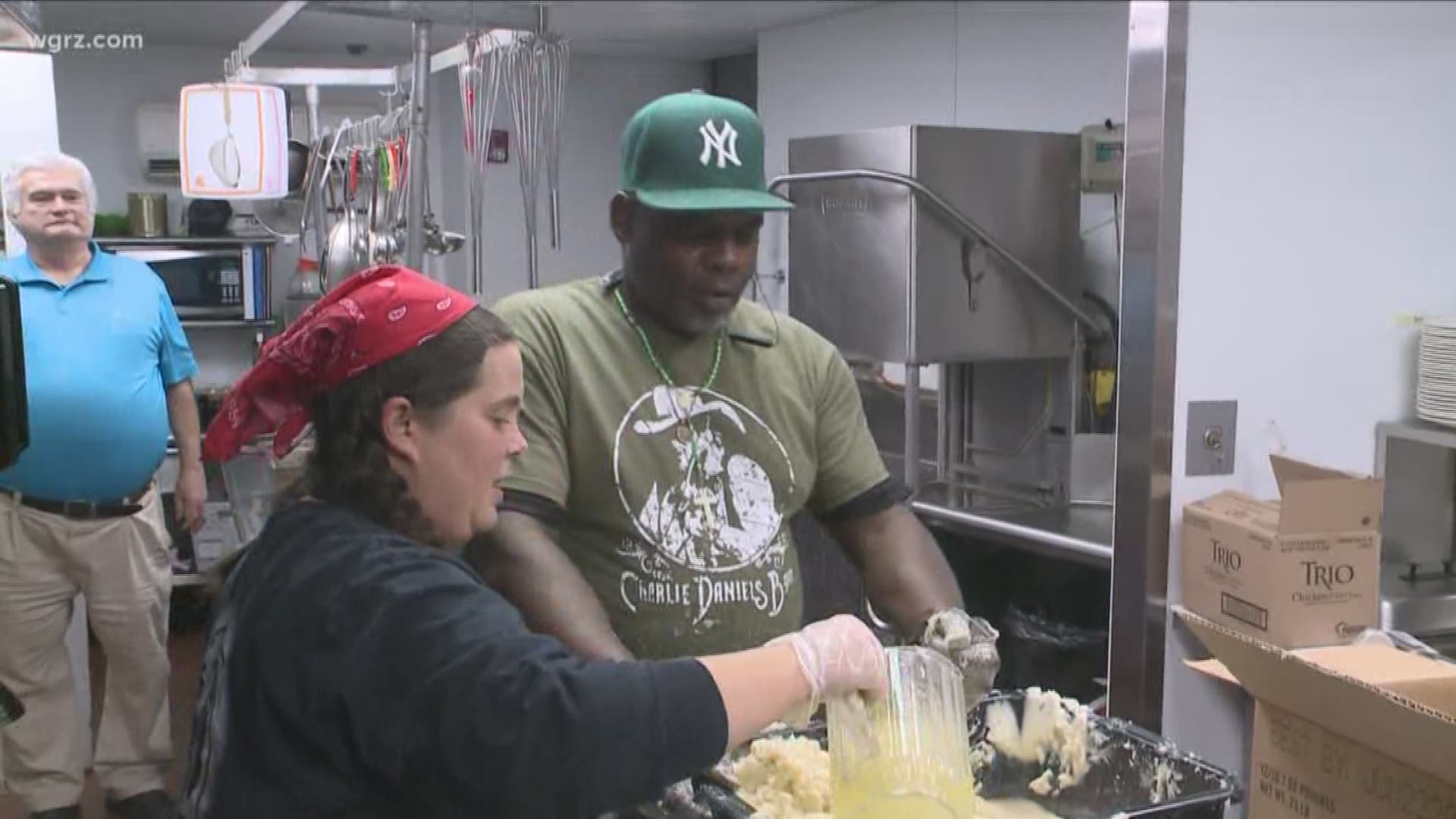2-thousand meals were packed and delivered to people in need in the city, which would not have been able to enjoy a warm meal without the help of the volunteers.