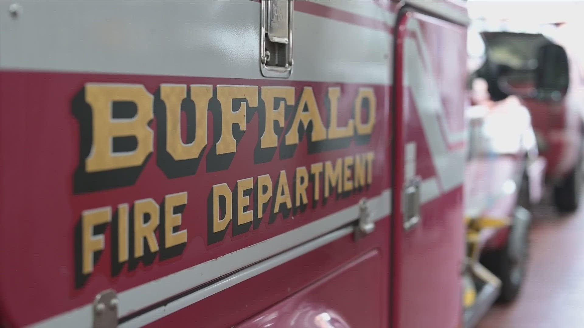 BFD Engine 2 delivers a baby on the side of the road
