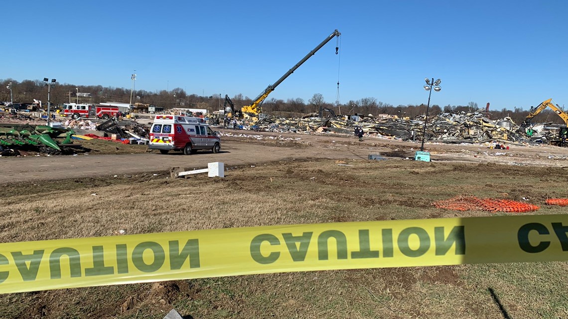Survivors sue Kentucky candle factory after deadly tornado - Vimarsana News
