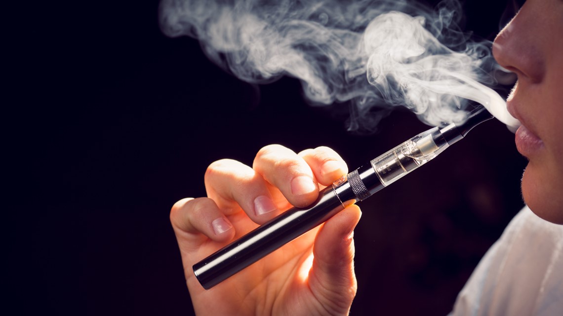 First US vaping death may be in Illinois 11alive