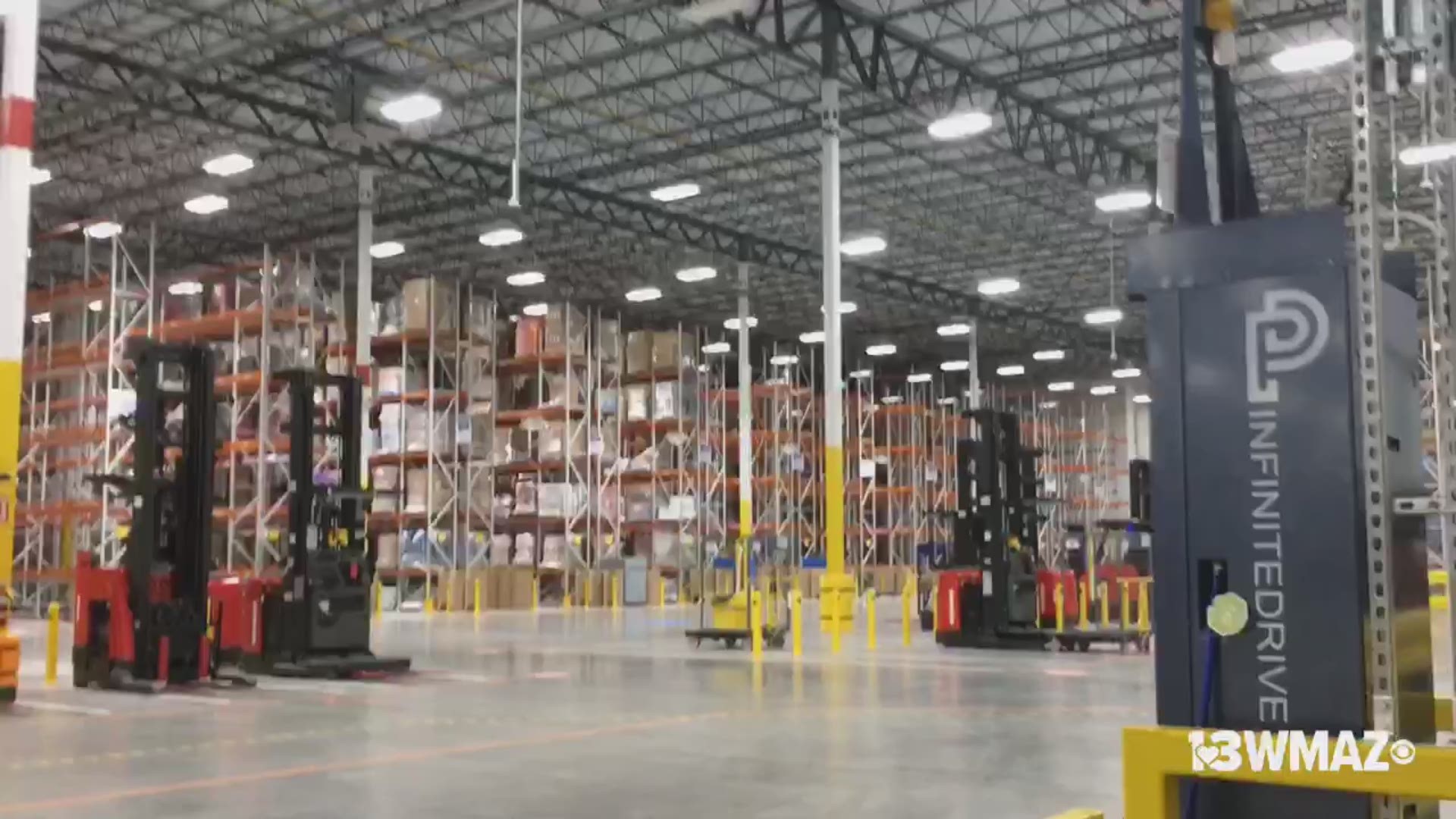 The new Amazon fulfillment center in South Bibb has finally opened and we took a tour of the inside to see what it looks like.