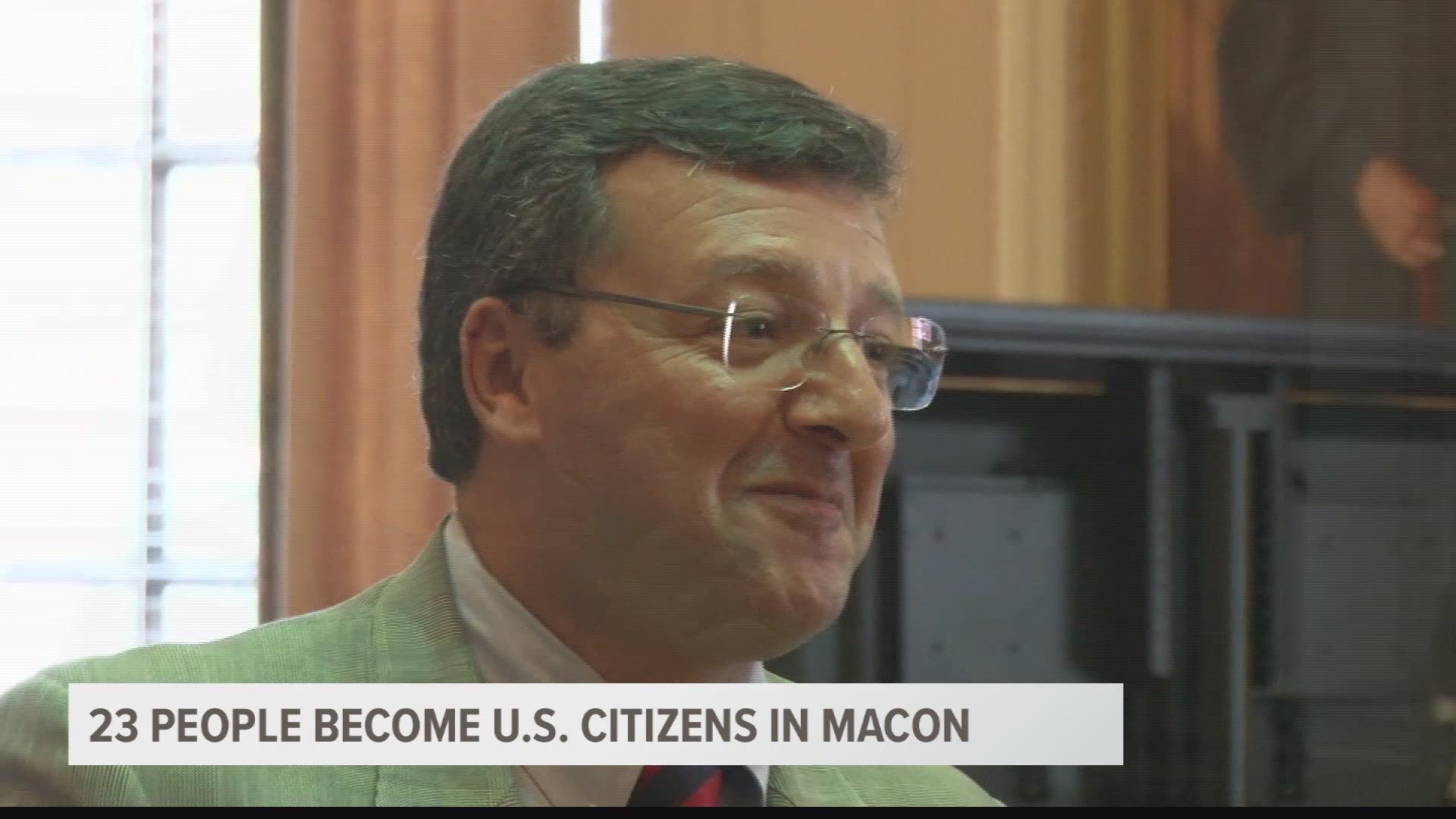 23 people become U.S. citizens in Macon-Bibb