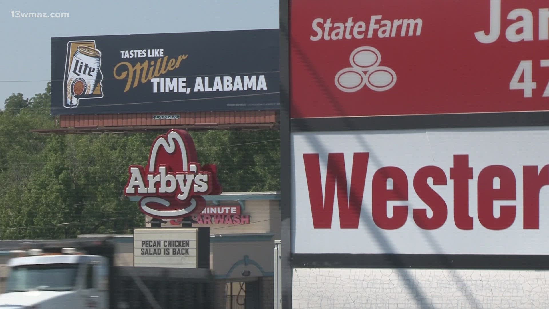 It seems directed at people in Alabama but sits on Gray Highway in Georgia.