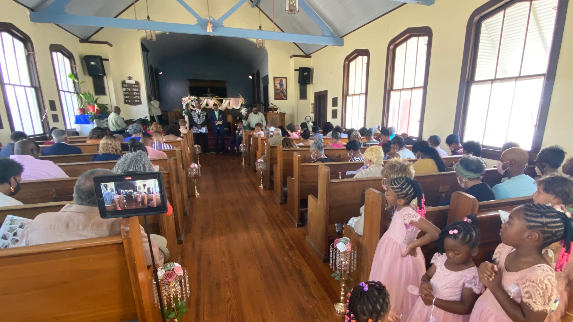 Rev. Oliver Pitts, SR, and Mars. Violet Jarrell Pitts have been married for 70 years, and are the oldest living members of the Bellevue Community.