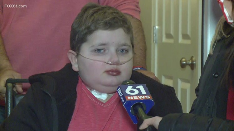 Boy makes it home in time for Christmas after beating brain tumor battle