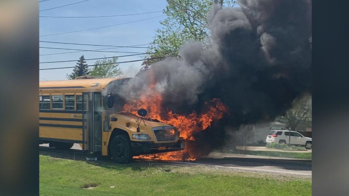 Ohio bus driver saves students from burning bus | 11alive.com