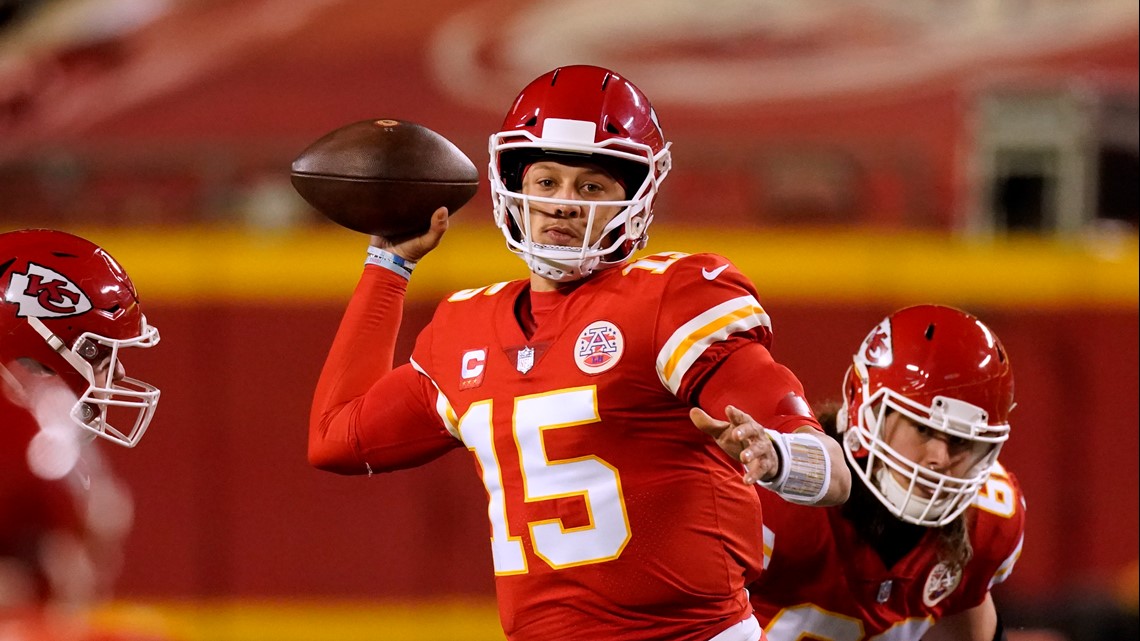 Chiefs offense ready to go long or 'dink and dunk' in Super Bowl
