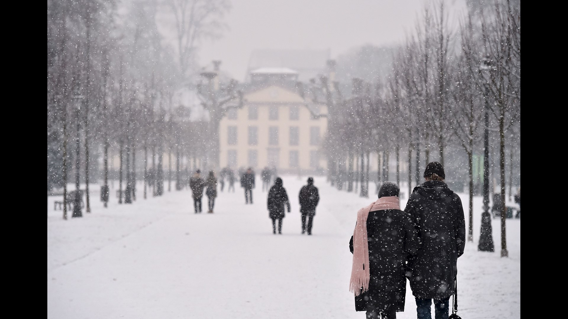 Why you should visit Europe in winter | 11alive.com