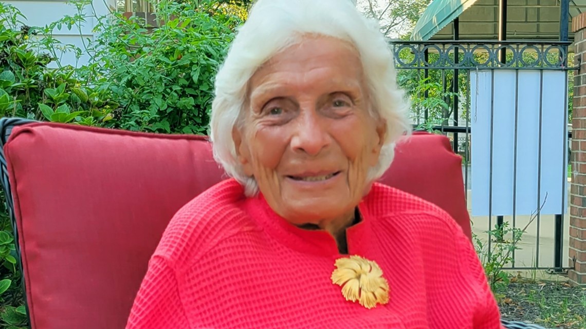 Teacher Lillian Orlich gives $1M to Prince William Co. schools - Vimarsana News
