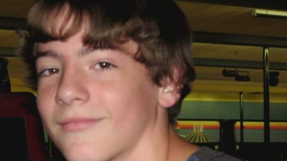 A death now in question. Did a Covington teen shoot himself? - Vimarsana News
