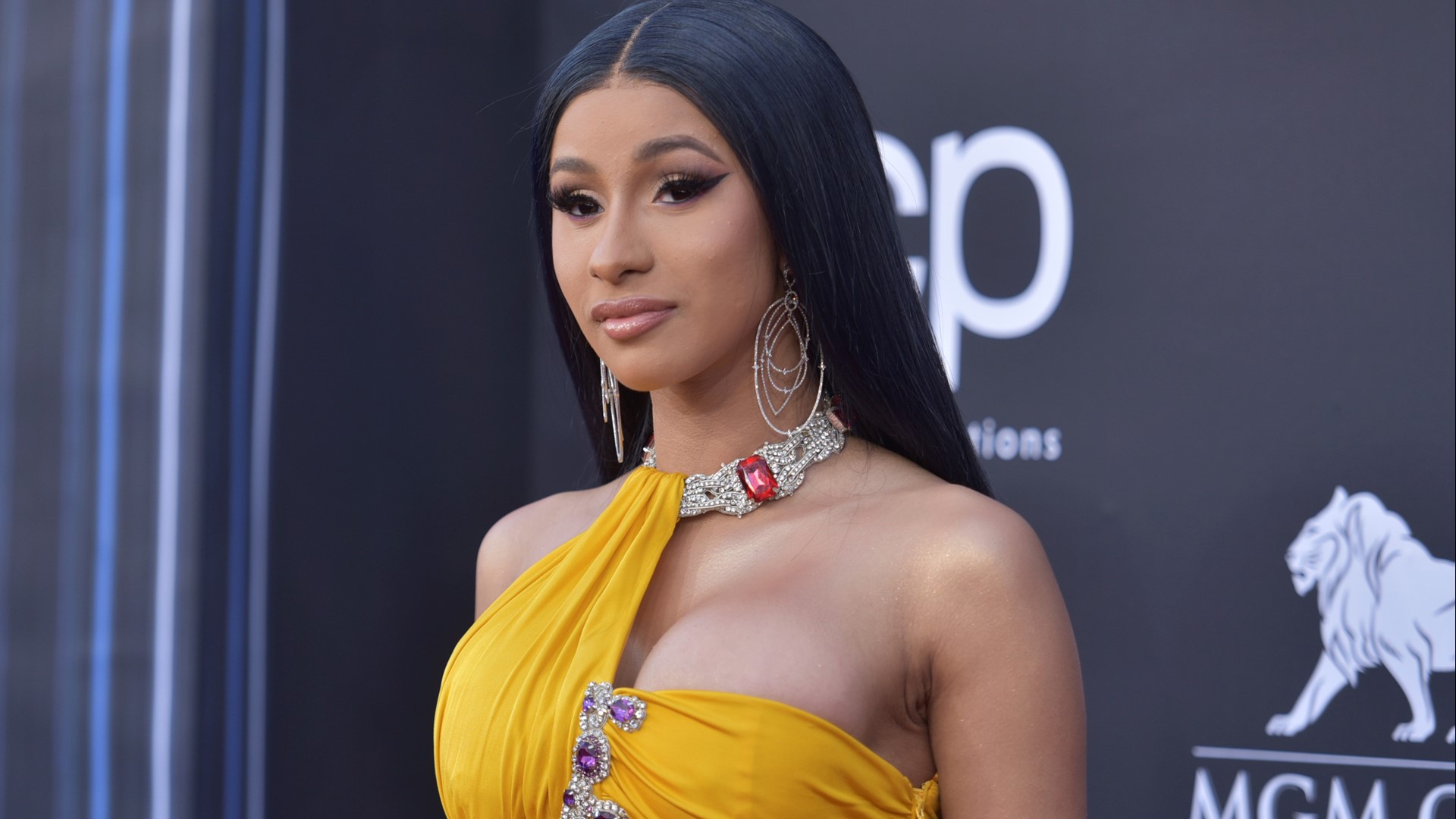Cardi B To Have Episode Of Bet Tales Focus On Hip Hop Hit Bodak