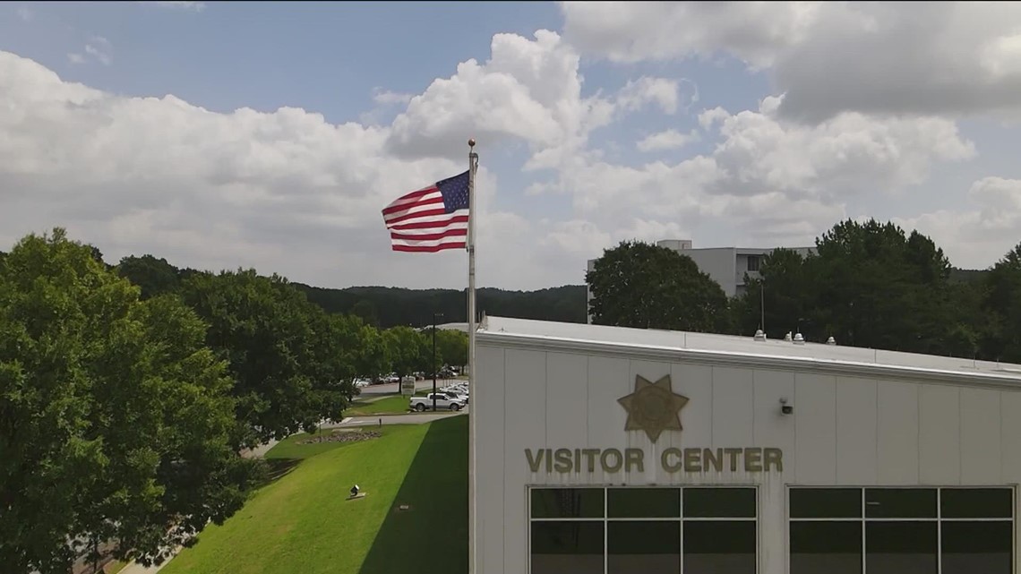 Cobb jail career pathways program | 13 inmates graduate - Vimarsana News