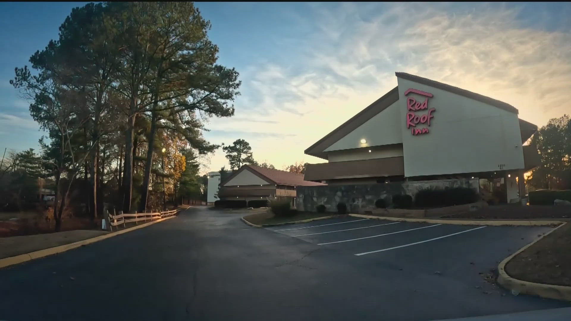 Lawsuit claims employees at Red Roof Inns in metro Atlanta witnessed  prostitution, trafficking